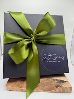 25 Piece Assorted Chocolates Collection