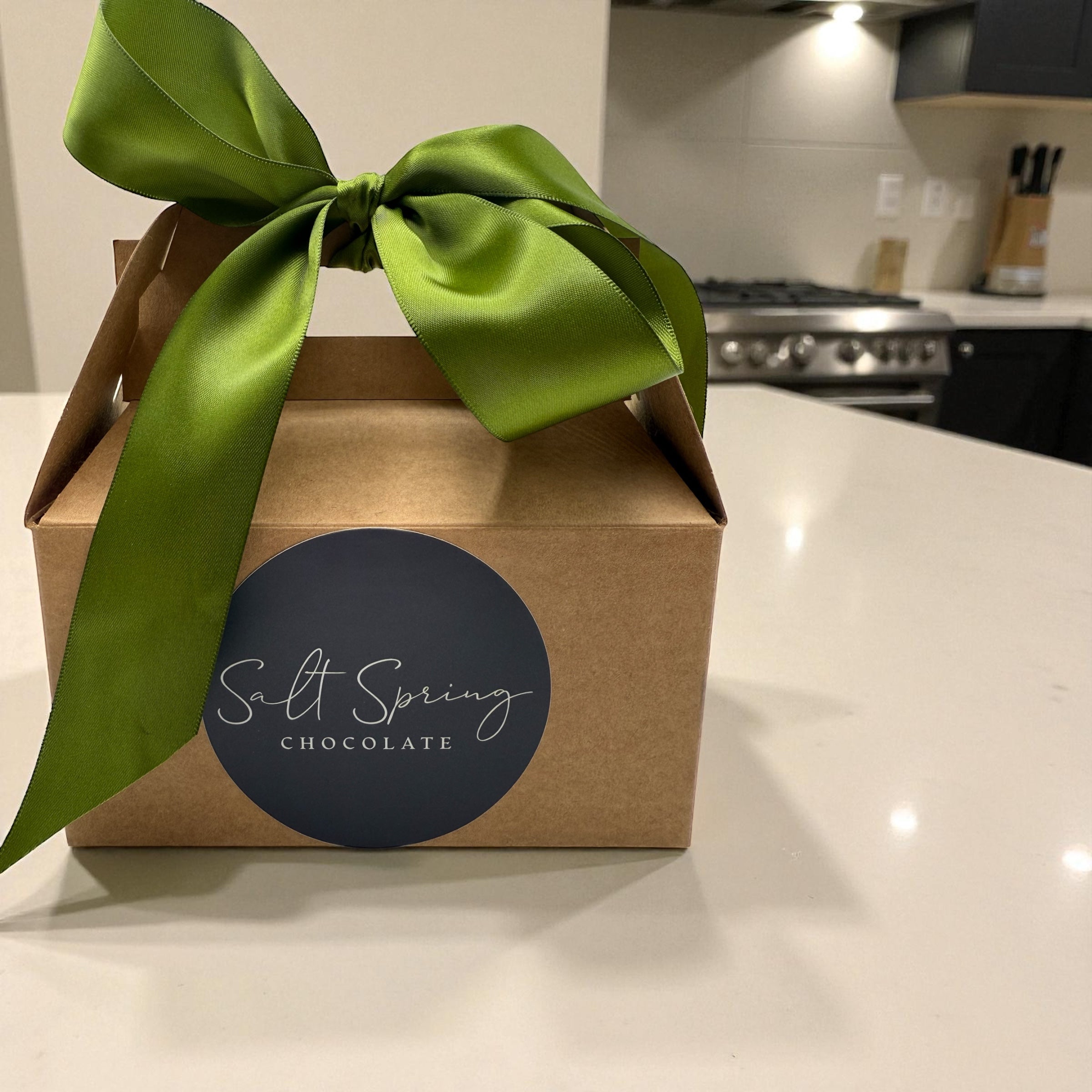 Dark Chocolate Islander Bar Mixed Gift Box of 10